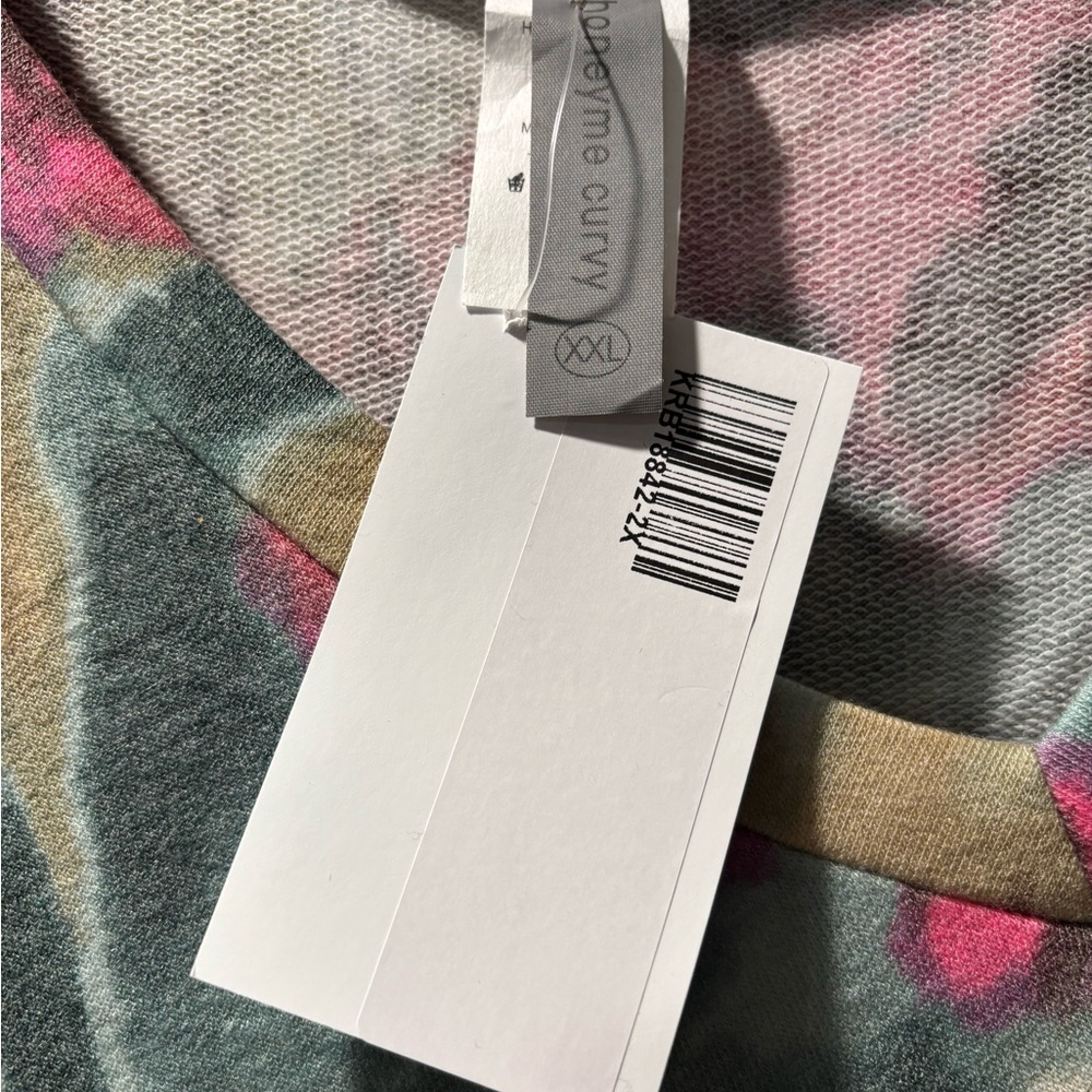 Honeyme Green and Blue Relaxed Short Sleeve Tee​ - Picture 2 of 2